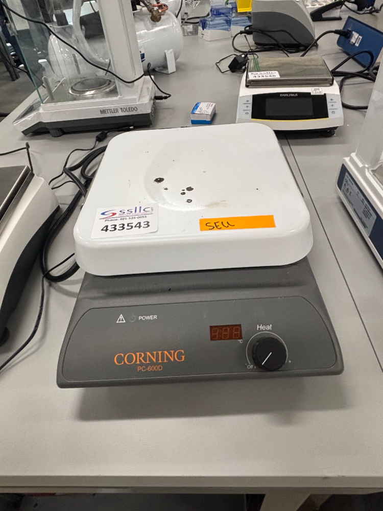 Image of CORNING LABORATORY HOT PLATE